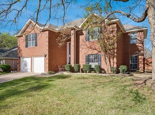 6016 Red Fern Dr, Arlington, TX 76001