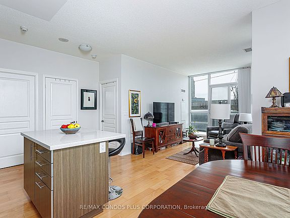 5th image of 15 Legion Rd #206