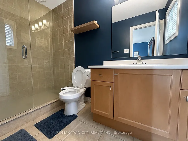 72 Newcastle Dr — Photo 19