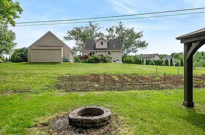 1588 Sandy Birch Rd — Photo 23