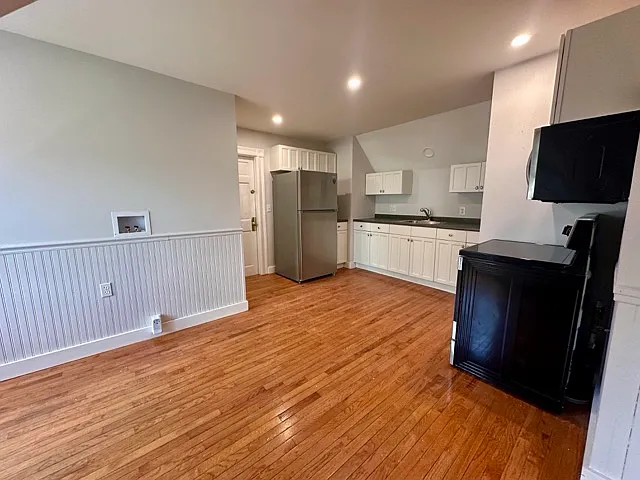 Building Photo - 178 Milford St #3