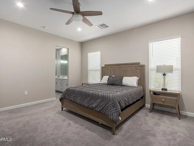 10472 W Adam Ave — Photo 11
