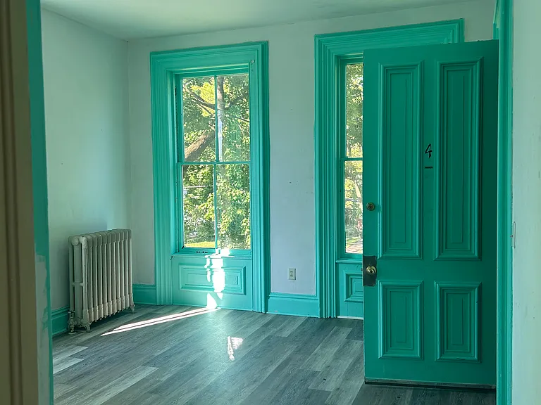 416 Main St #4 — Photo 8