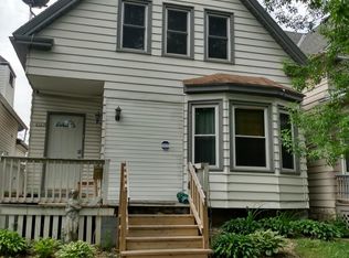2929 W Hayes Ave, Milwaukee, WI 53215