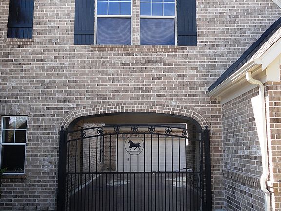 2nd image of 26819 Chipstone Ct