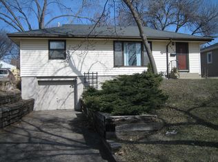 8920 Stanlen Rd, Saint Louis Park, MN 55426