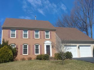 9002 Digory Ct, Burke, VA 22015