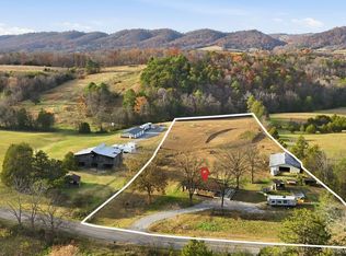 640 Cline Rd, Dandridge, TN 37725