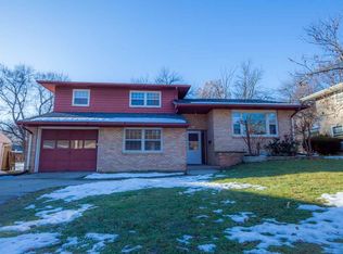 3528 Huffman Blvd, Rockford, IL 61103