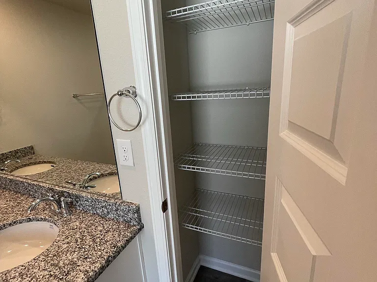 22351 Shadowridge Dr — Photo 15