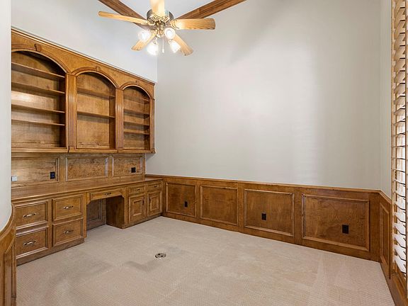 4th image of 6614 Wood Place Ct