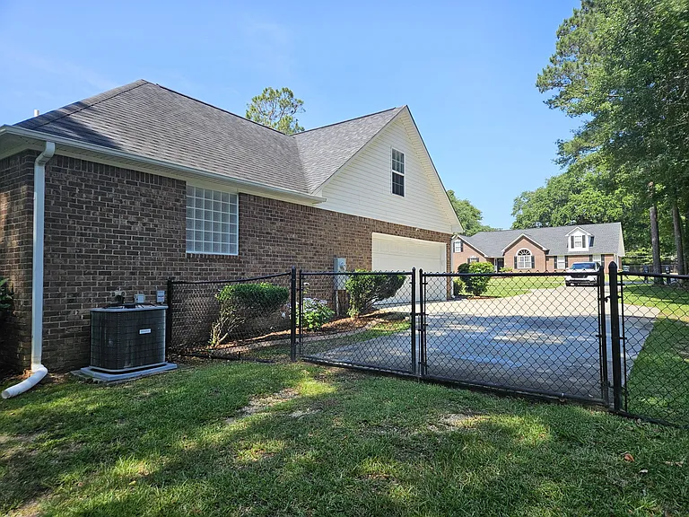 2947 Sylvan Way — Photo 43