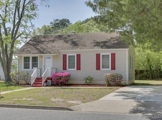 622 McLawhorne Dr, Newport News, VA 23605