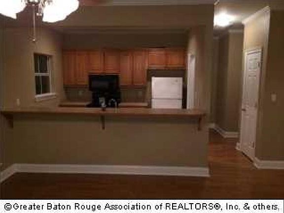 4th image of 2072 Benedetto Ln