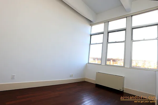 Rented by aptsandlofts.com | media 9