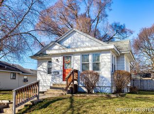 1115 Arlington St NE, Grand Rapids, MI 49505