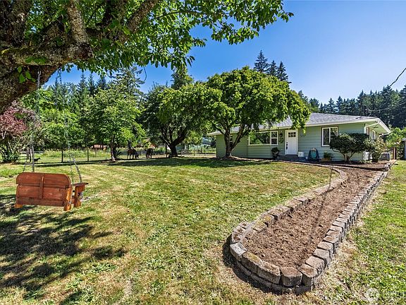 5th image of 30209 144th Avenue E