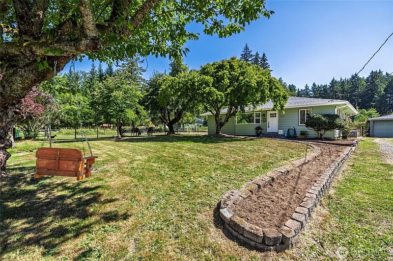 5th image of 30209 144th Avenue E