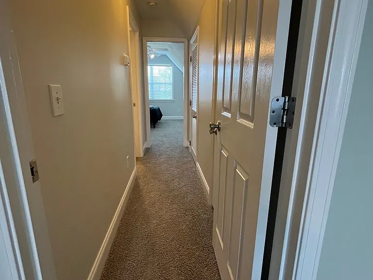 642 Hillside Dr — Photo 27