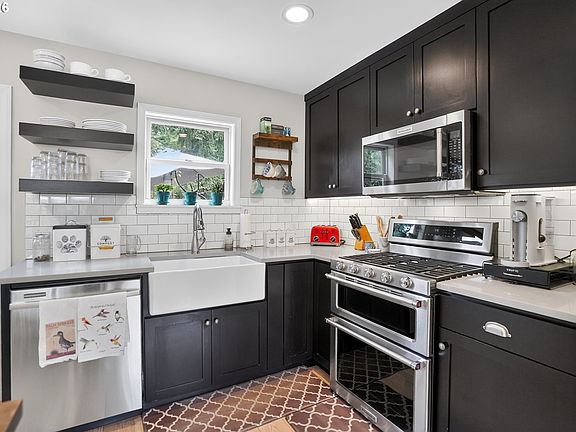 5th image of 8326 SW 57th Ave