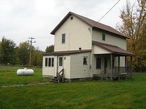 1st image of 6827 Depot St