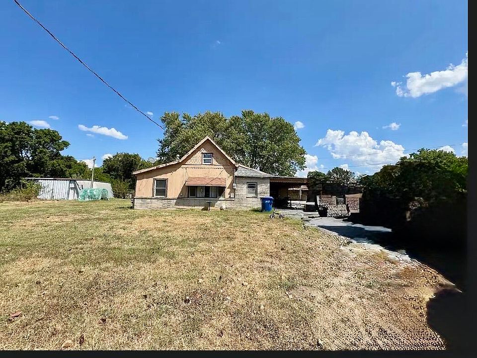1st image of 502 N Main Street