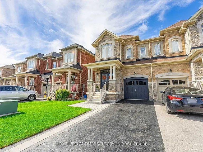 1268 McCron Cres — Photo 1