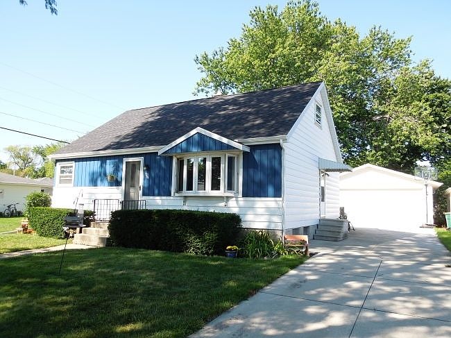 1st image of 264 Gertrude Ave
