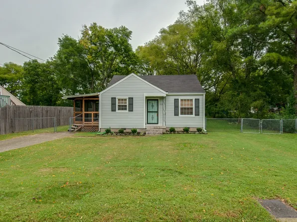 2934 Harlin Dr, Nashville, TN 37211