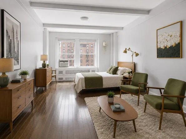 433 West 34th Street image 1 of 9