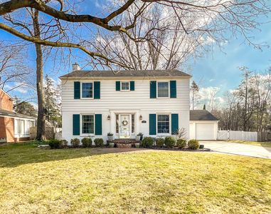 1060 Kennesaw St, Birmingham, MI, 48009