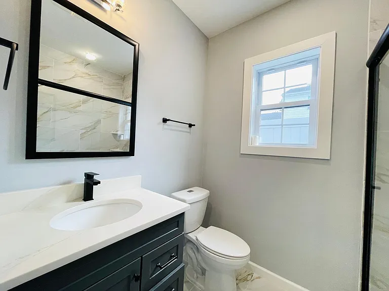 487 Lincoln St #6 — Photo 10