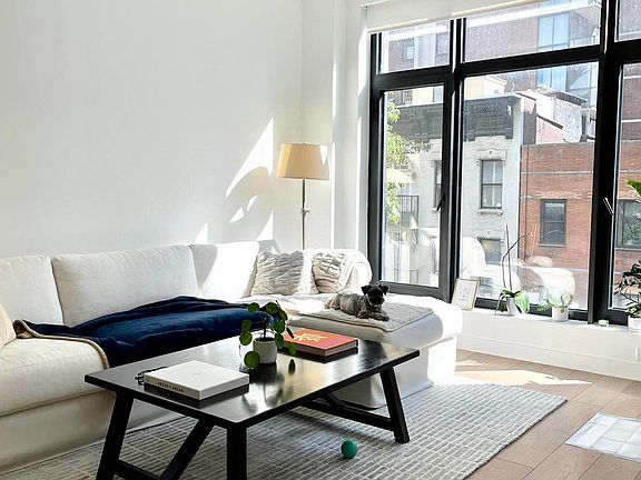3rd image of 249 E 50th St #5A