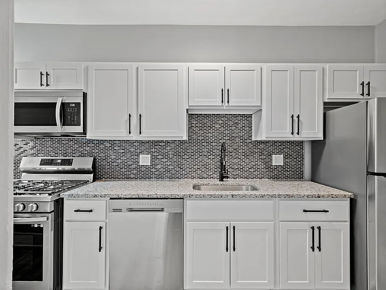1210 Sylvan Ave — Photo 1