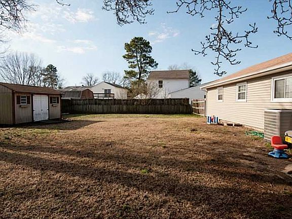 Large fenced back yard