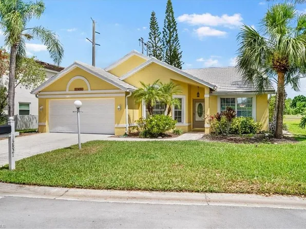 12821 EAGLE POINTE CIR, FORT MYERS, FL 33913
