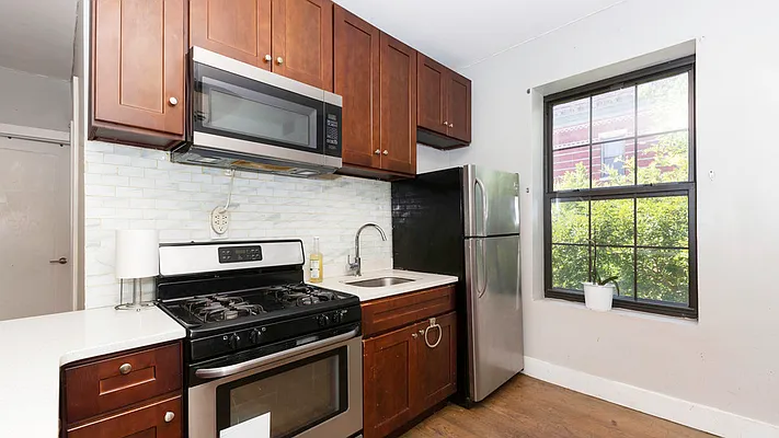 Rented by Nooklyn NYC LLC | media 2