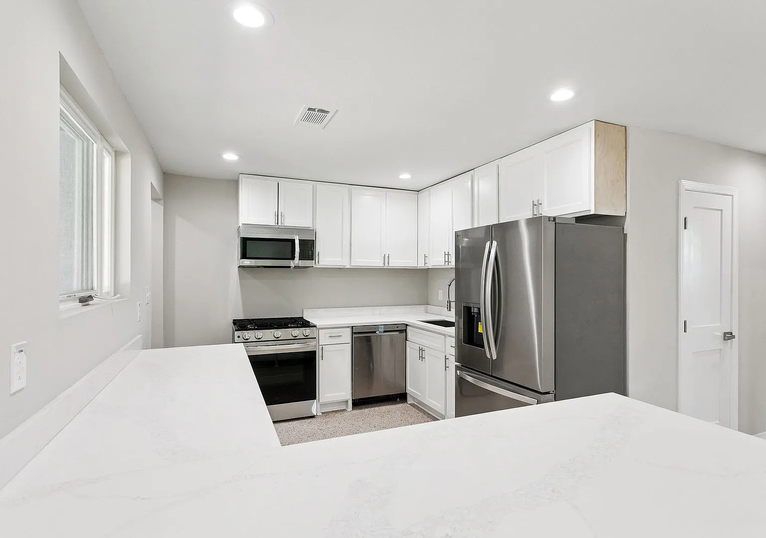 (OTR)315-355Centa/232-238Third — Photo 3