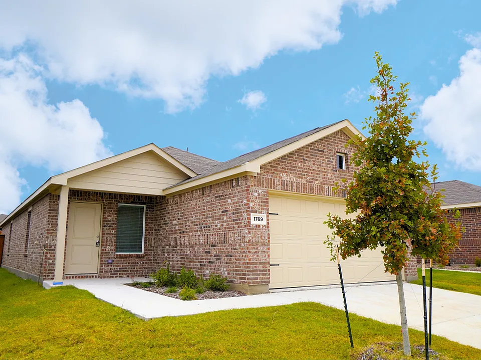 1769 Glacial Beech Pl