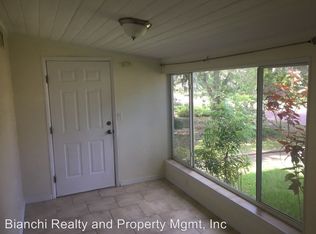 176 11th St SW, Largo, FL 33770