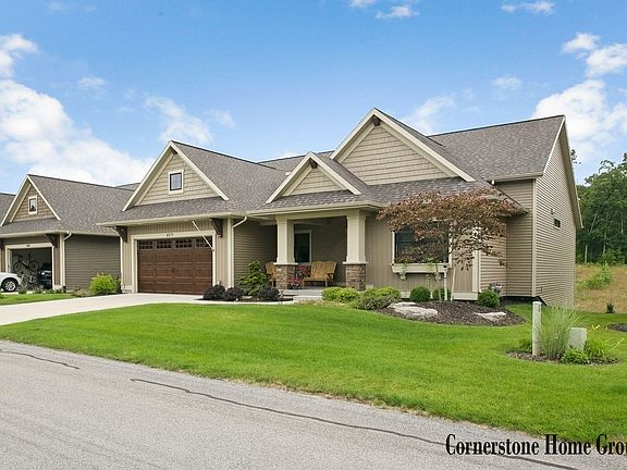 2nd image of 4071 Maybeck Dr NE #38