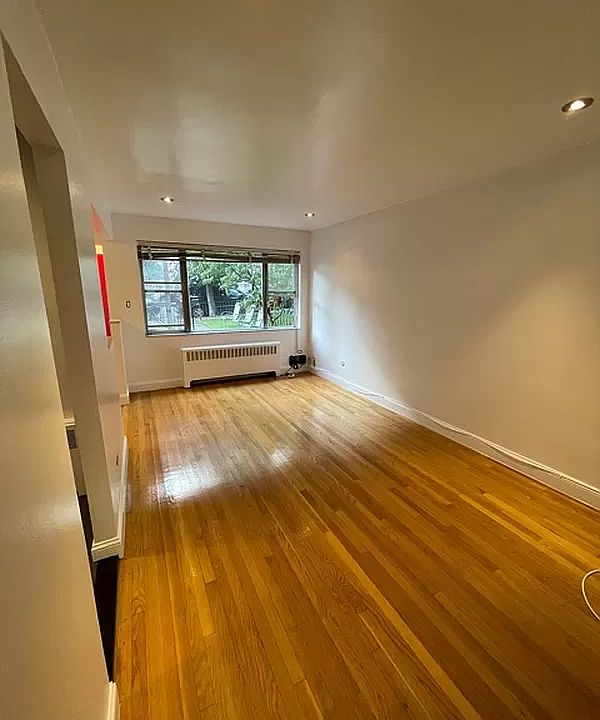 1st image of 5420 Valles Ave Floor 1