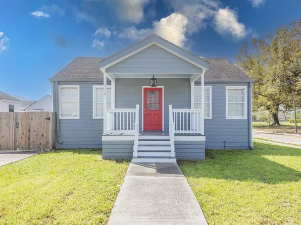 2404 Pressburg St, New Orleans, LA 70122