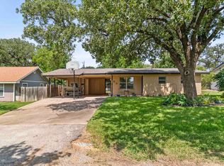 448 Elm Drive, Kingsland, TX 78639