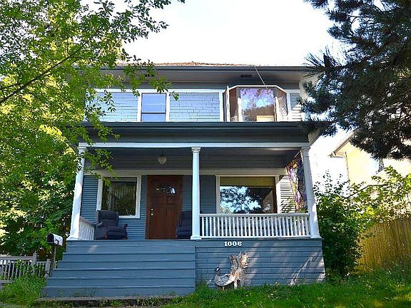 Front of Home from Front Yard