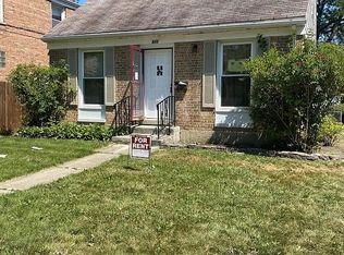 825 Norfolk Ave, Westchester, IL