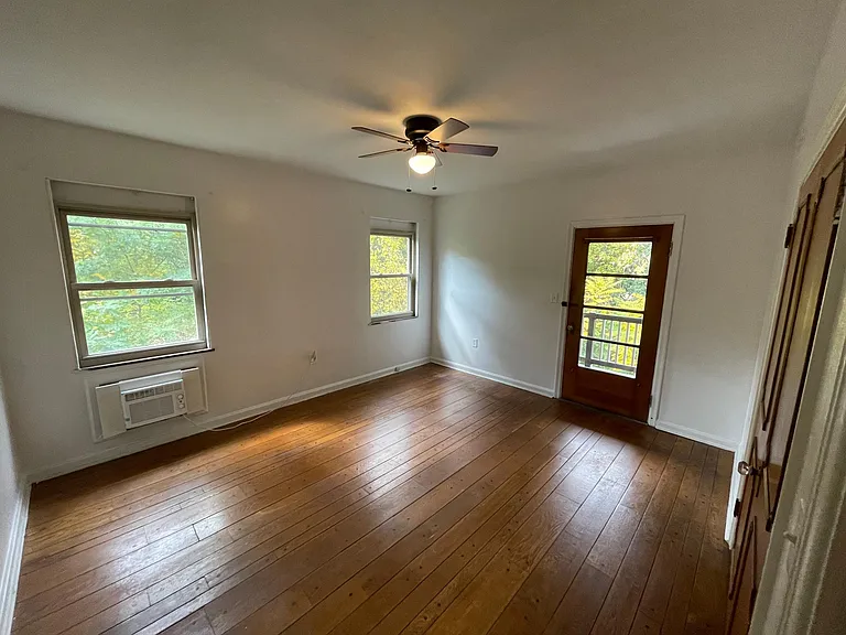 877 Ludlow Ave #4 — Photo 15