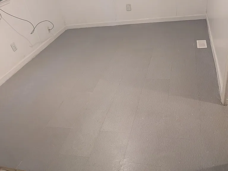 30 Tempie Dr #2 — Photo 1
