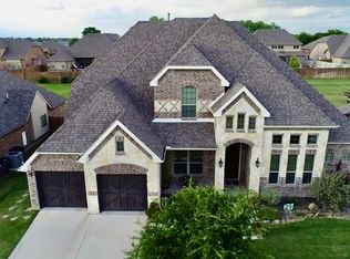 208 Covington Dr, Wylie, TX 75098