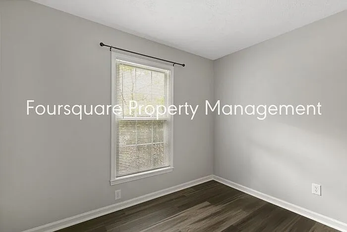 110 Oak Hollow Ct #110 — Photo 25